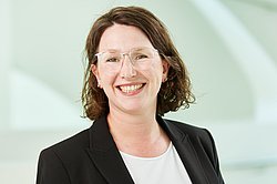 Ansprechpartnerin Marketing und PR Kultur Räume Gütersloh Carla Depenbrock